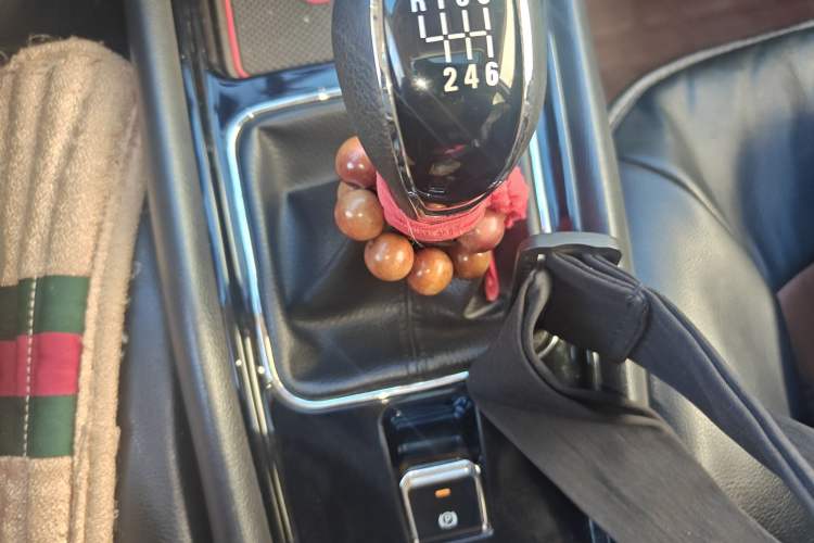 Used Dongfeng Fengon 580 2017 1.5T Manual Luxury Model