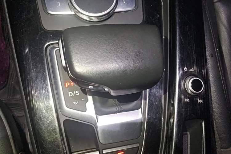 Used Audi A4L 2018 30th Anniversary Edition 40 TFSI Fashion Model