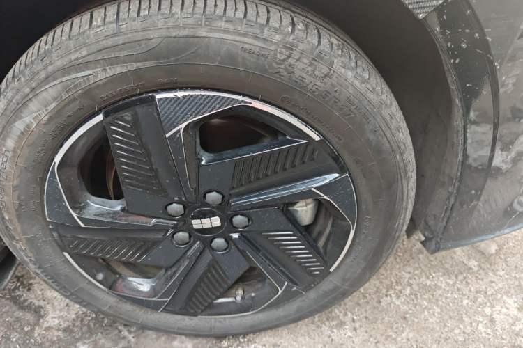 Used Geely Galaxy L6 2025 EM-i 140km Explorer+ Edition