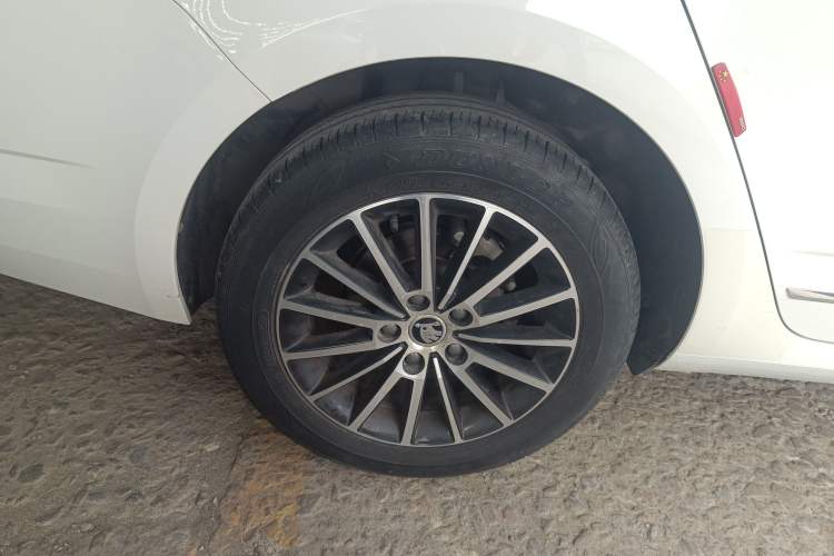 Used Skoda Octavia 2018 1.6L Automatic Luxury Edition
