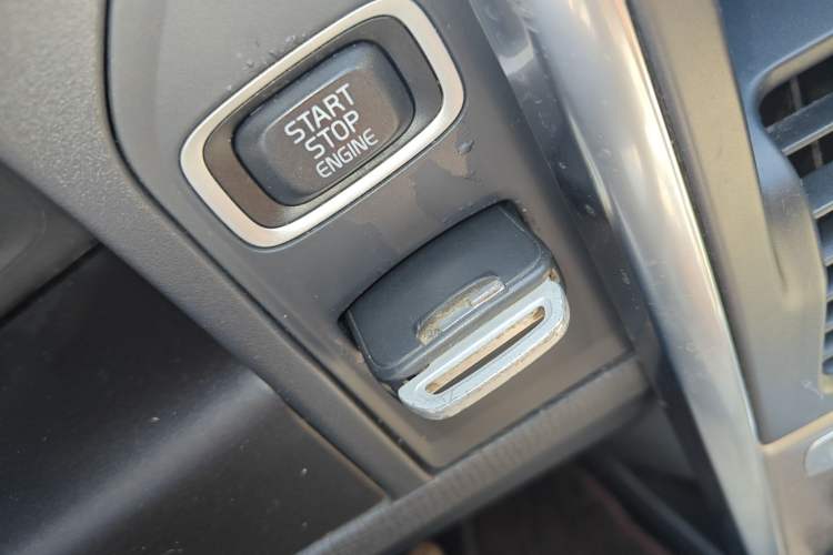 Used Volvo XC60 2013 T5 Comfort Edition