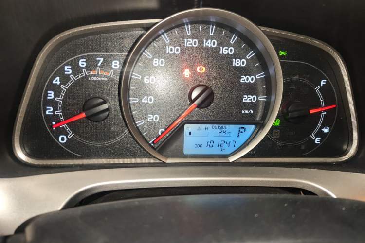 Used Toyota RAV4 2015 2.0L CVT Two-Wheel Drive Fashion Edition