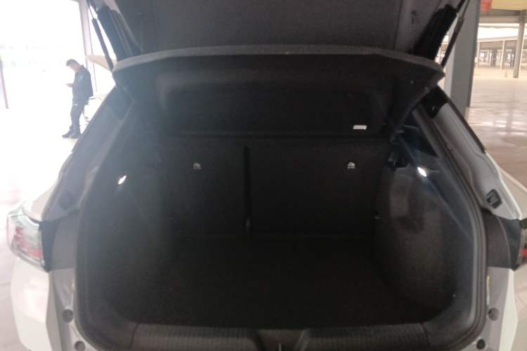 Used Volkswagen ID.4 CROZZ 2022 Standard Range PURE Edition