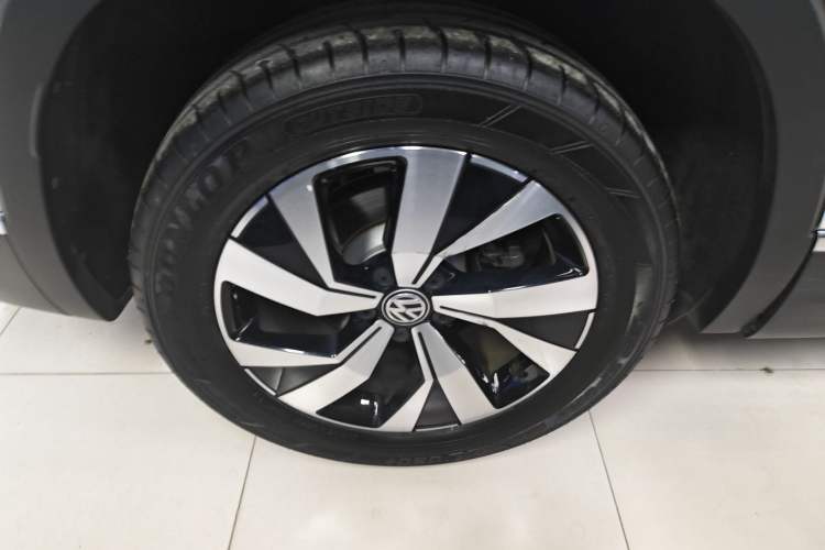 Used Volkswagen Tayron 2021 280TSI Two-Wheel Drive Luxury Smart Connectivity Version