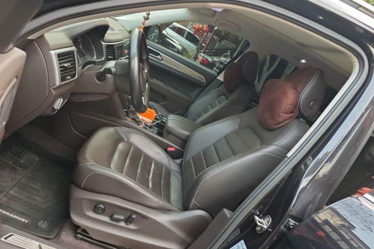 Used Volkswagen Teramont 2017 380TSI Four-Wheel Drive Luxury Edition Left Front Seat