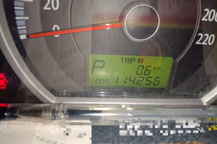 Used Kia Sportage 2013 2.0L Automatic Two-Wheel Drive GL Trim Odometer Close Up