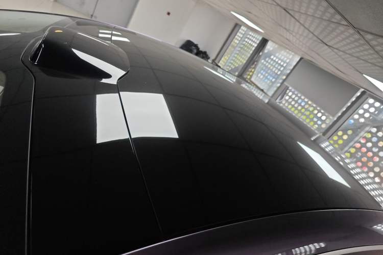 Used Hima Luxeed R7 2024 All-Electric 667 km Max
