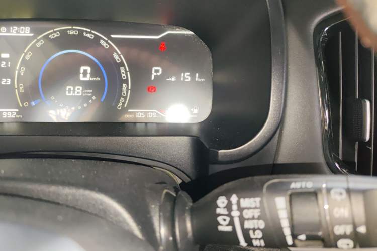 Used Yema Bojun 2019 1.5T CVT Luxury Model Odometer Close Up