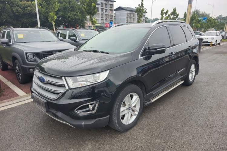 Used Ford Edge 2016 EcoBoost 245 Two-Wheel-Drive Platinum Edition 7-Seater