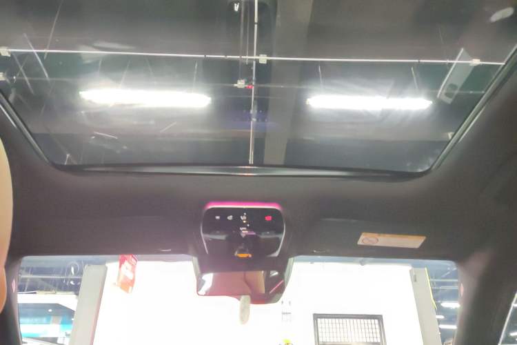 Used Mercedes-Benz E-Class New Energy 2024 E 350 e L Plug-in Hybrid Sedan