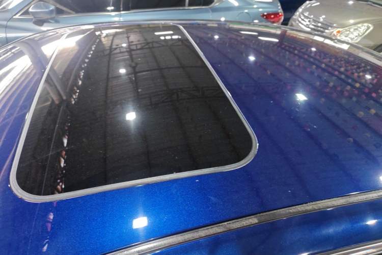 Used Infiniti Q50L 2018 2.0T Comfort Edition China V Standard Roof