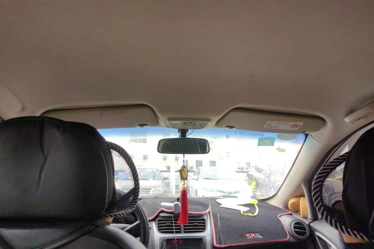 Used Chevrolet Sail 2013 Sedan 1.2L Manual Fashionable Happiness Edition