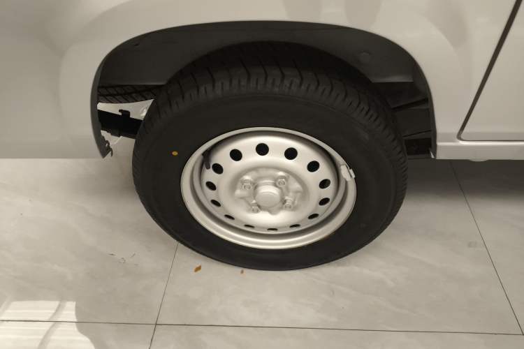 Used Wuling Zhiguang 2023 1.5L Practical Version 5/7 Seats