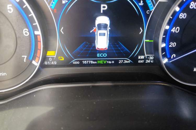 Used Dongfeng Fengon 580 New Energy 2019 1.8L PHEV Zhihao Model 7 Seats Odometer Close Up