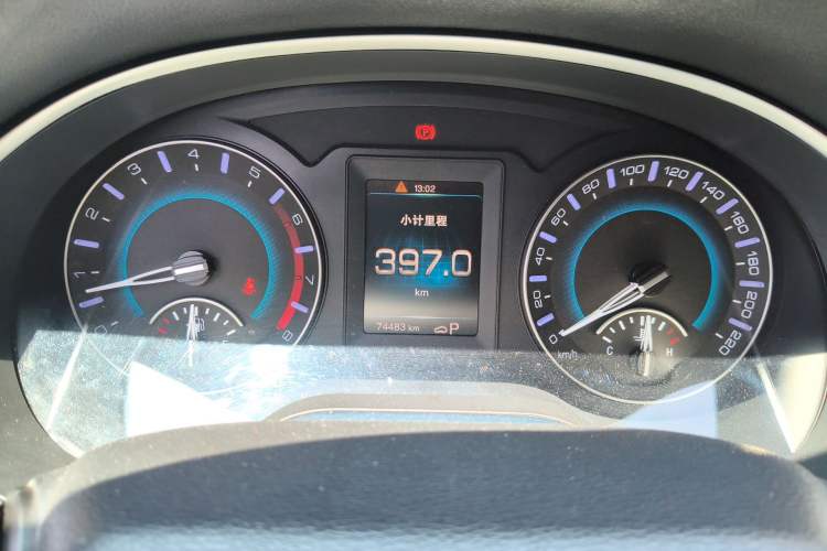 Used Haval H2 2018 Blue Label 1.5T Dual-Clutch Two-Wheel-Drive Elite Model