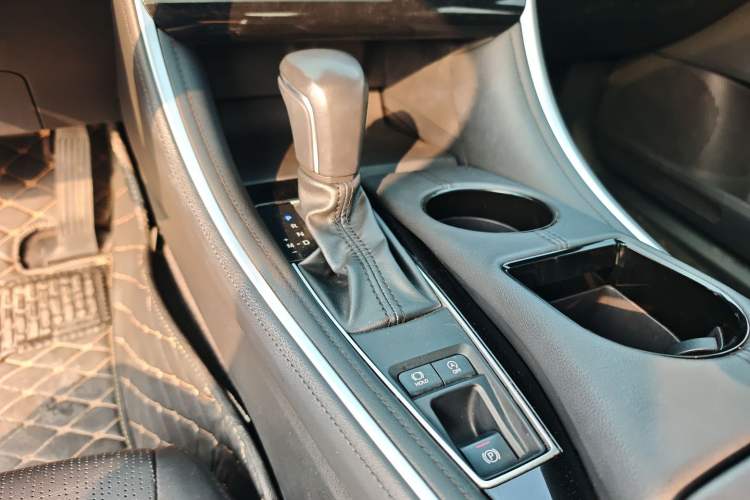 Used Toyota Avalon 2023 2.0L Premium Edition