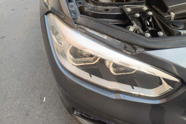 Used BMW 1 Series 2018 118i Sport Design Package