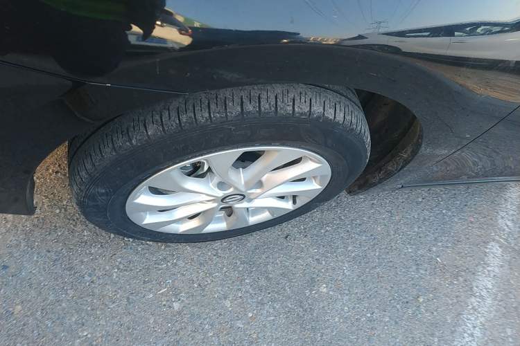 Used Nissan Sylphy 2016 1.6XV CVT Smart Enjoyment Version Left Front Wheel Hub