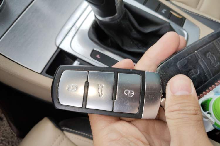 Used Volkswagen FAW-Volkswagen CC 2013 1.8TSI Luxury Model
