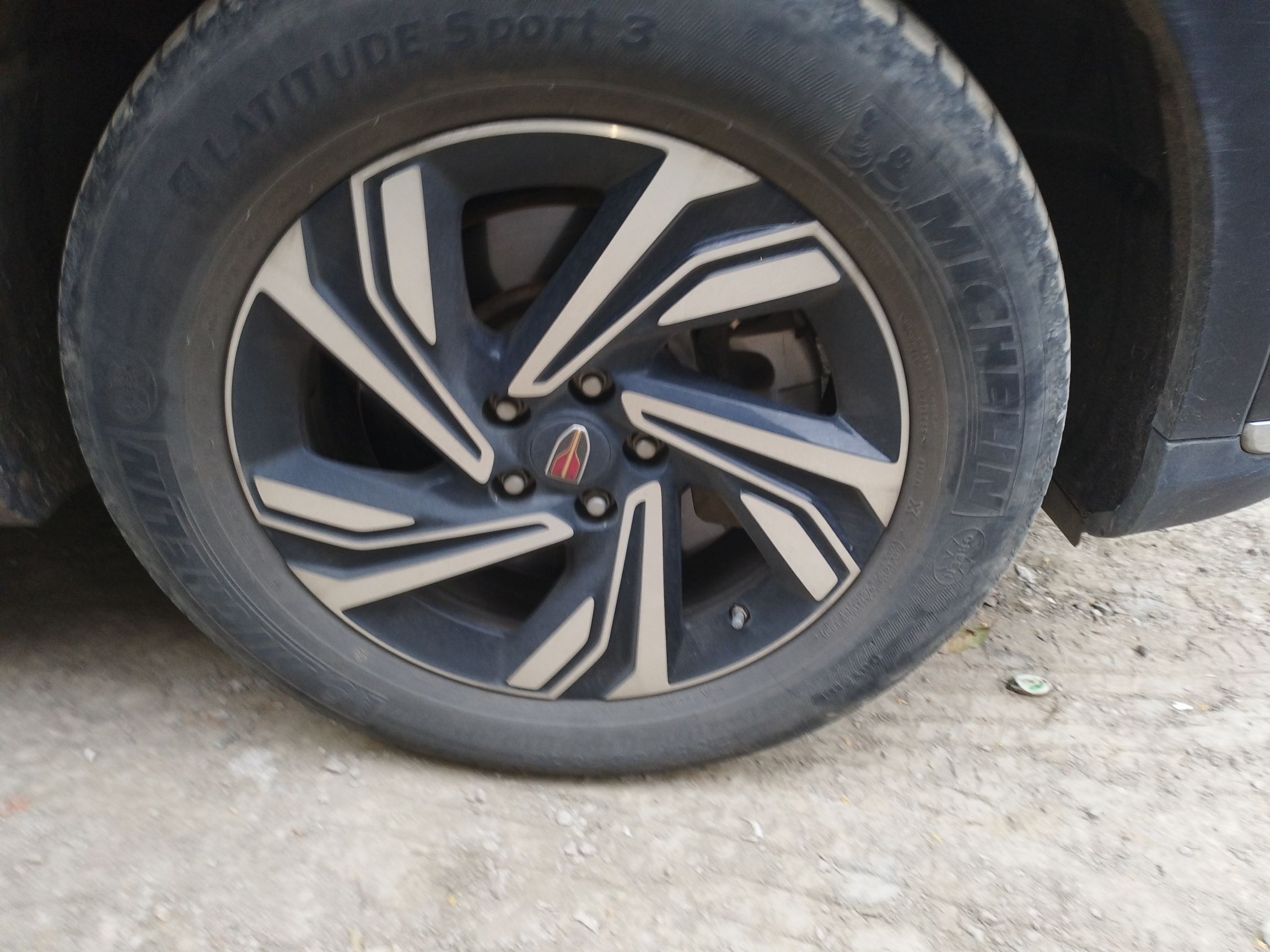 Hongqi HS5 2022 Revised Version 2.0T Smart Connect Flagship Edition — снимка 8