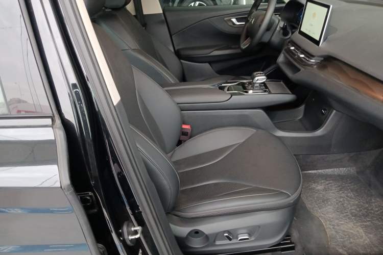 Used Hongqi E-QM5 2021 Charging Version Flagship Edition
