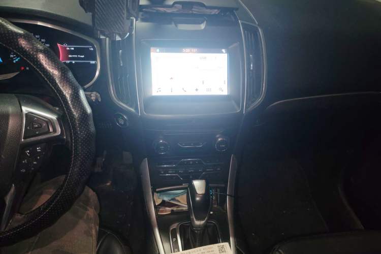 Used Ford Edge 2016 EcoBoost 245 Four-Wheel Drive Titanium Edition 7-Seater