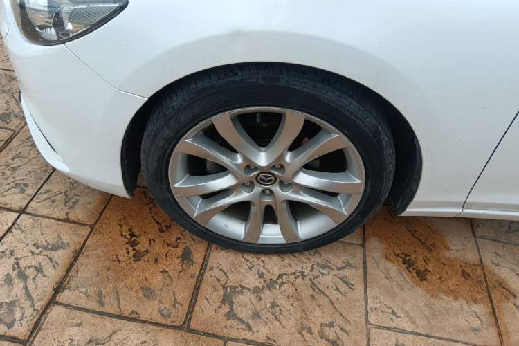 Used Mazda Atenza 2014 2.5L Blue Sky Prestige Edition Left Front Wheel Hub