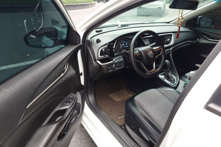 Used Buick GT 2015 18T Dual-Clutch Elite Model