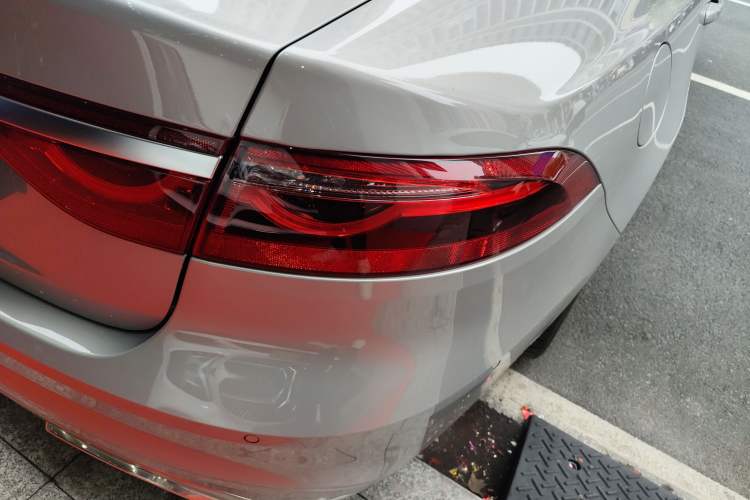 Used Jaguar XFL 2024 2.0T P250 Two-Wheel Drive Prestige Luxury Edition