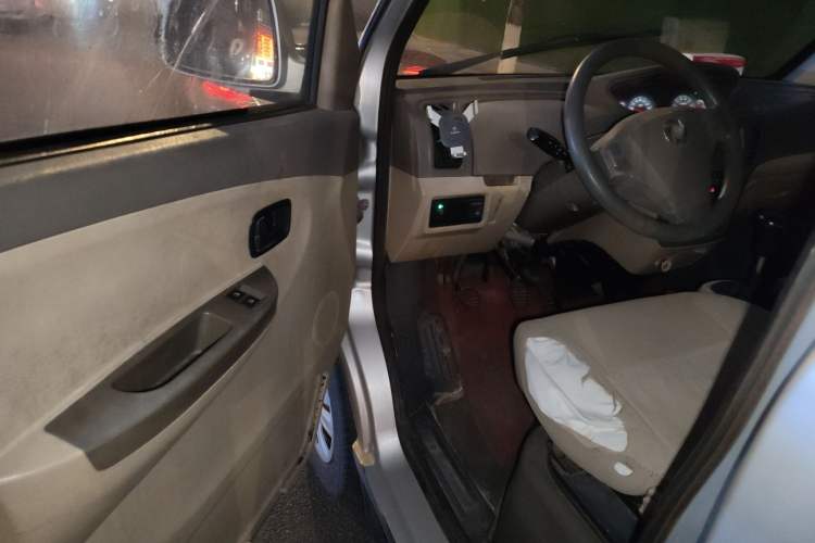 Used Dongfeng Junfeng 2014 1.3L Standard Version
