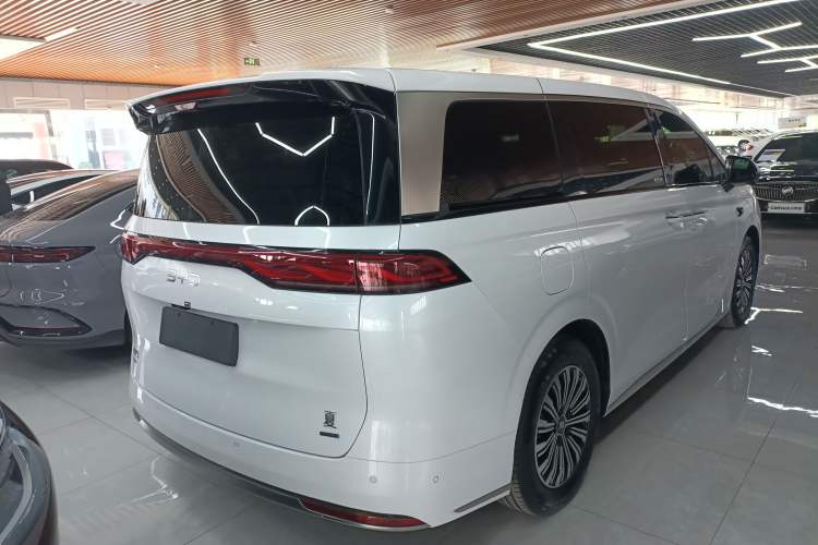 Used BYD Xia 2025 DM-i 1.5T 180km Beyond Edition