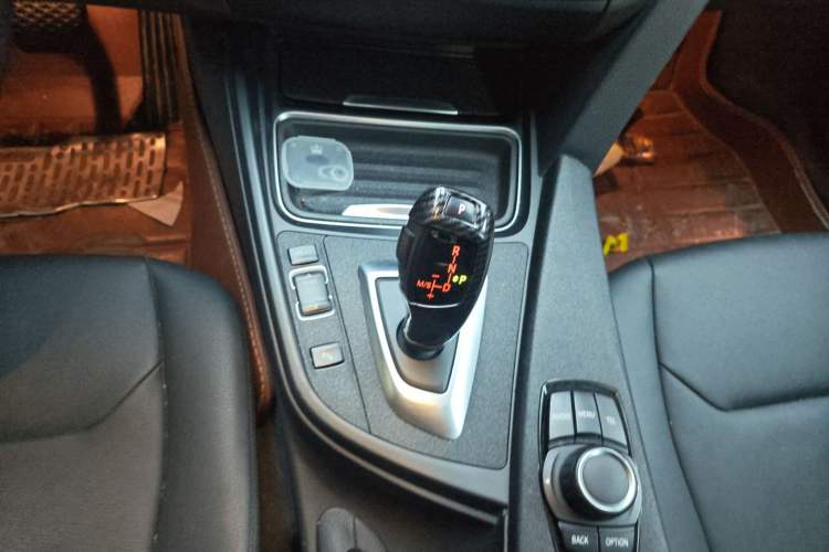 Used BMW 3 Series 2014 320Li Fashion Model