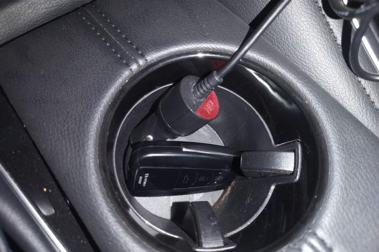 Used Toyota Avalon 2023 Dual-Motor 2.5L Progressive Edition
