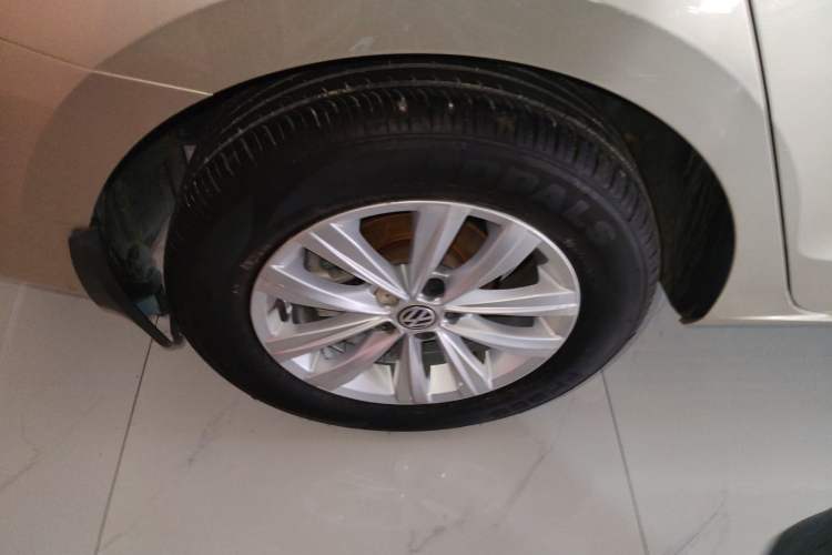 Used Volkswagen Bora 2016 1.6L Manual Fashion Edition
