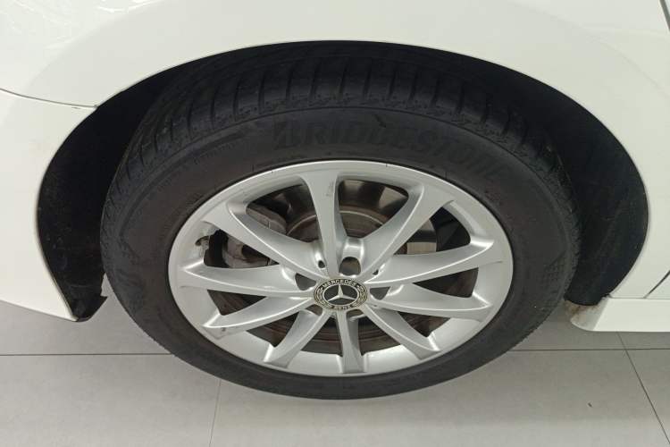 Used Mercedes-Benz A-Class 2021 A 200 L Sport Sedan Fashion Model