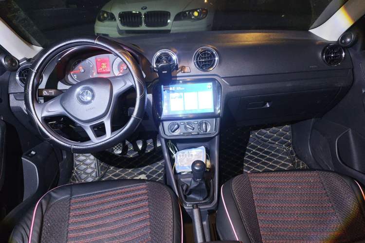 Used Volkswagen Jetta 2017 1.5L Manual Fashion Edition