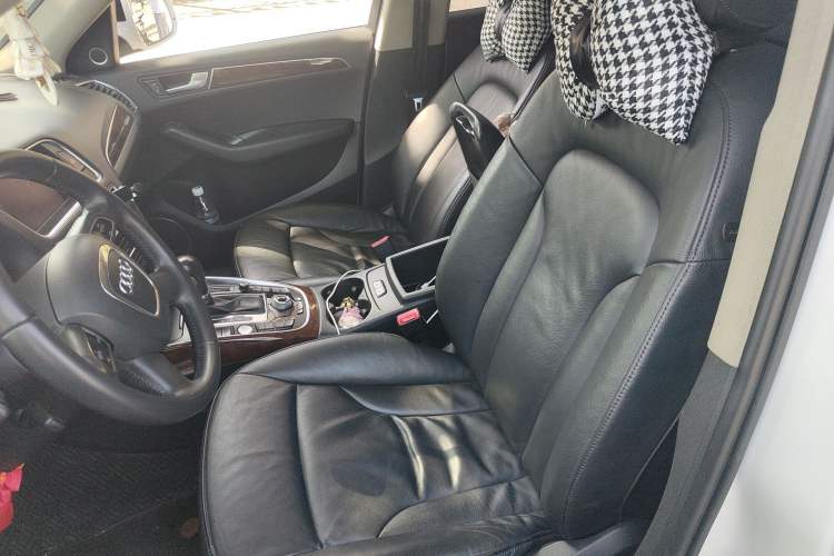 Used Audi Q5 2011 2.0TFSI Comfort Version
