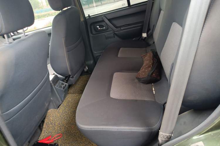 Used Leopaard Heijingang 2013 2.2L Manual Two-Wheel Drive Standard Version