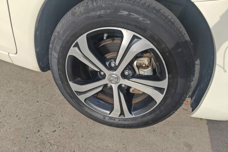 Used Nissan Tiida 2019 1.6L CVT Smart Drive Version China VI Standard