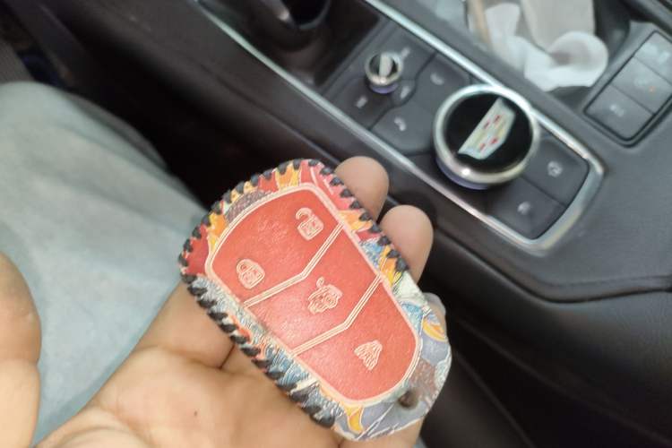 Used Cadillac XT4 2021 28T Two-Wheel Drive Tech Edition Vehicle Key