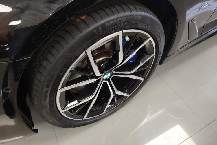 Used BMW 5 Series 2022 Restyled 540i Luxury Edition M Sport Package
