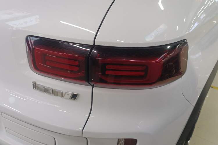 Used Geely Auto icon 2023 1.5TD Chocolate Luxe Edition