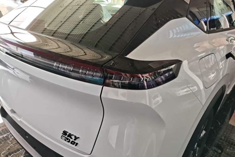 Used Dongfeng Aeolus SKY EV01 2025 530 km AIR Elite Edition