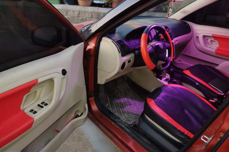 Used Skoda Fabia 2012 1.4L Automatic Crystal Edition
