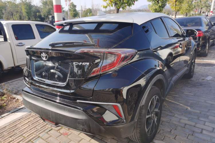 Used Toyota C-HR 2018 2.0L Flagship Version China V Standard