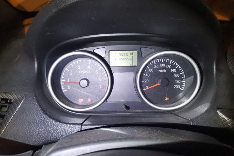 Used Jinbei Zhishang S30 2014 1.5L Manual Comfort Model