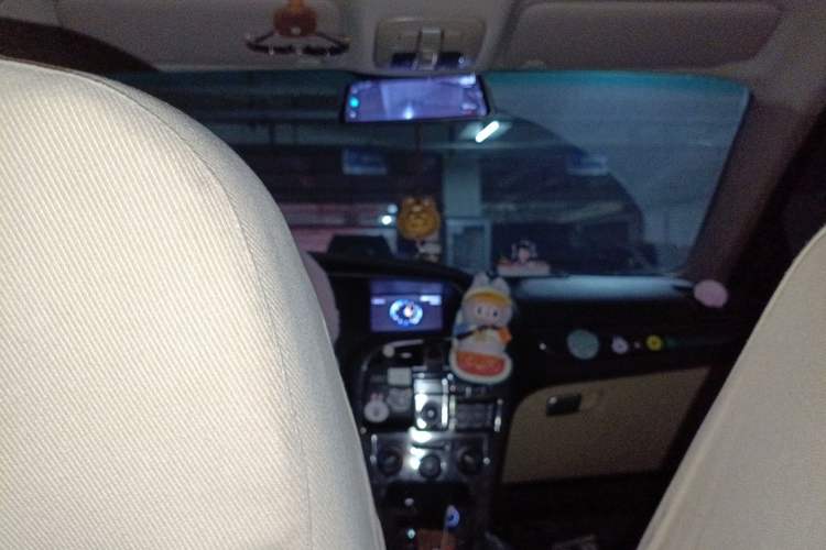 Used Brilliance V5 2012 1.6L Automatic Luxury Version
