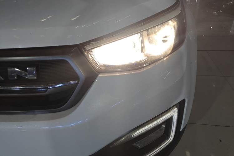 Used Changan CS55 2017 1.5T Automatic Colorful Edition