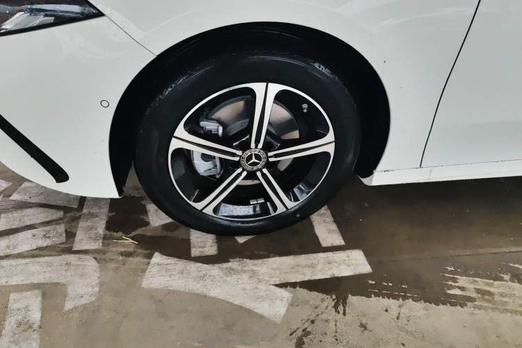 Used Mercedes-Benz A-Class 2025 A 200 L Fashion Model