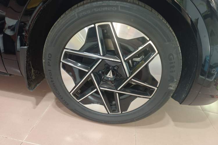 Used Deepal S09 2025 Rear-Drive Ultra